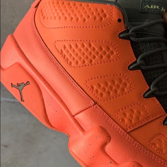 Air Jordan - Picture 4 of 6